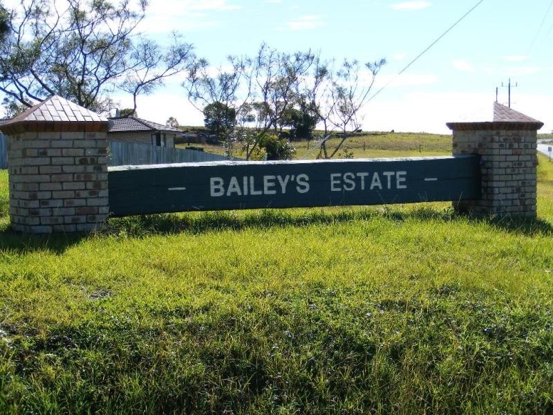 8 Martin  Cres, Junction Hill NSW 2460
