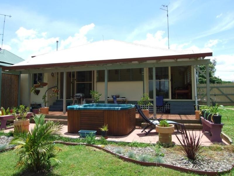 14 Clarence  St, Grafton NSW 2460