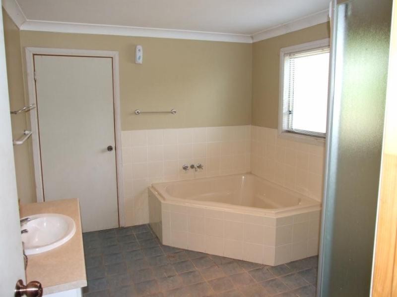 66 Lakkari St, Coutts Crossing NSW 2460