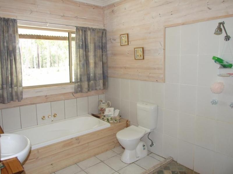 1 Maddison Pl, Waterview Heights NSW 2460