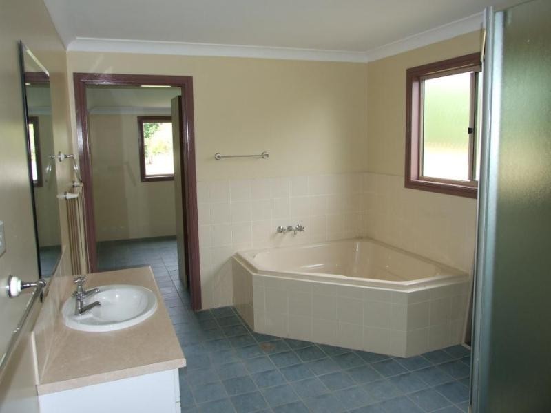 66 Lakkari St, Coutts Crossing NSW 2460
