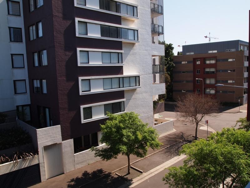 11/8 Grandstand Pde, Zetland NSW 2017