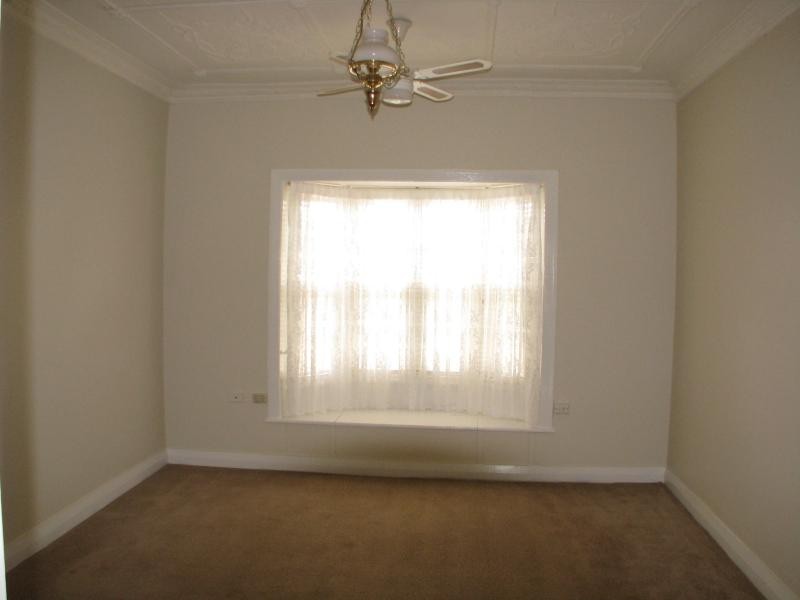 91 Ryall St, Canowindra NSW 2804