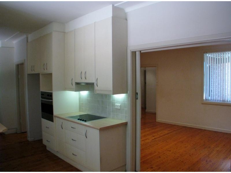 46 Thames St, Merrylands West NSW 2160