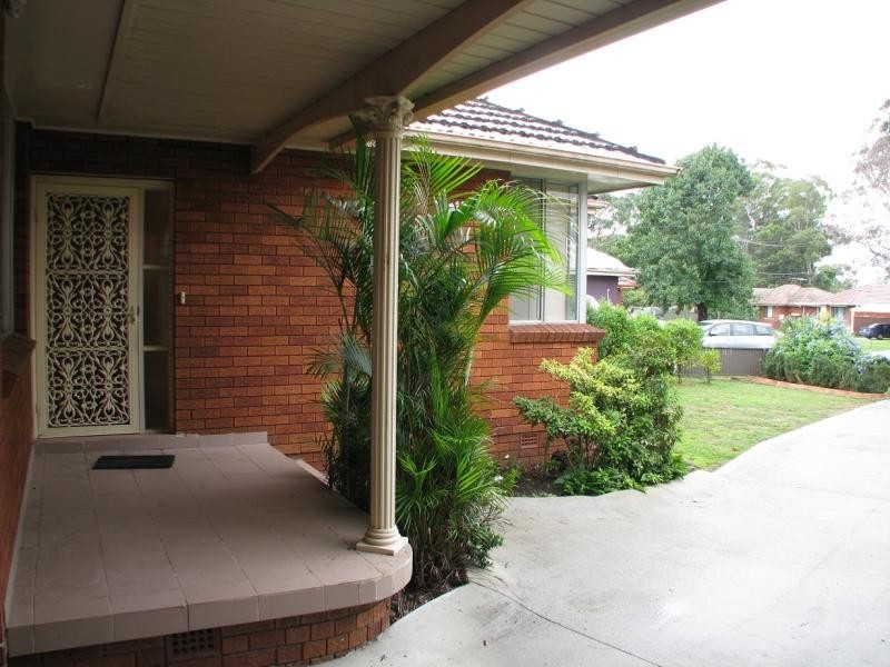 46 Thames St, Merrylands West NSW 2160