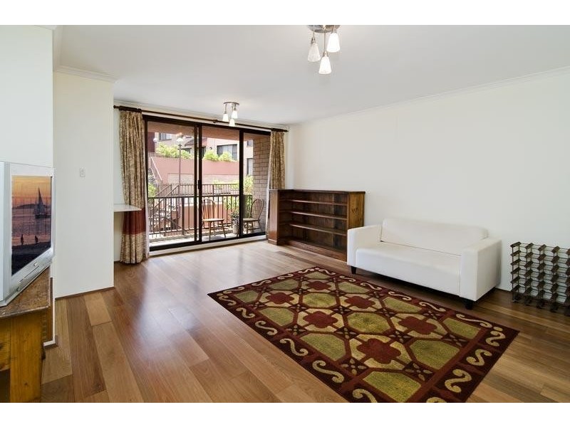 2 Goodlet St, Surry Hills NSW 2010