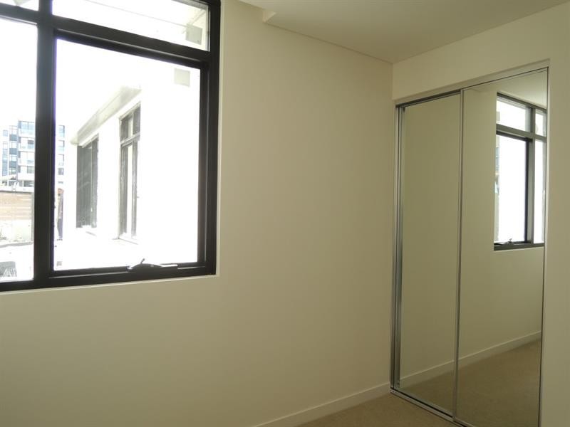 8 Victa  St, Clemton Park NSW 2206