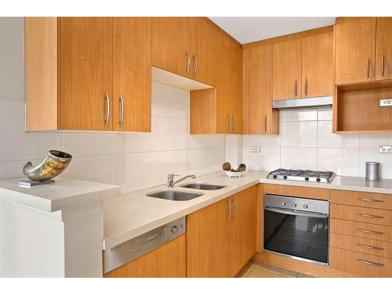 28 Danks St, Waterloo NSW 2017