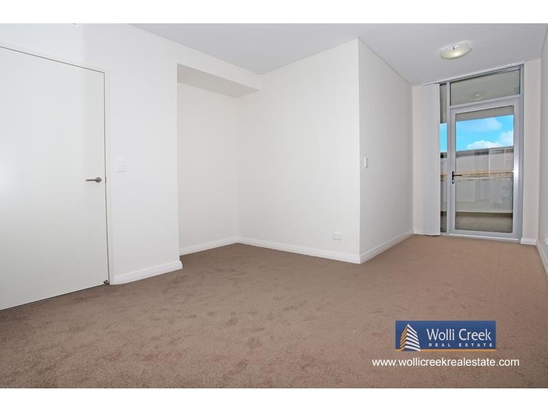 42 Pemberton St, Botany NSW 2019