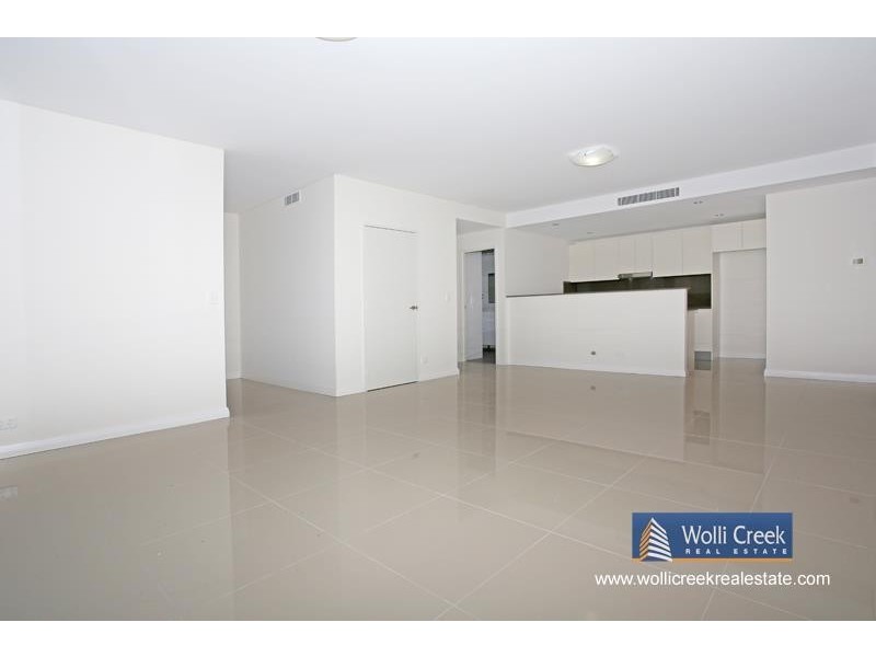 42-44 Pemberton St, Botany NSW 2019