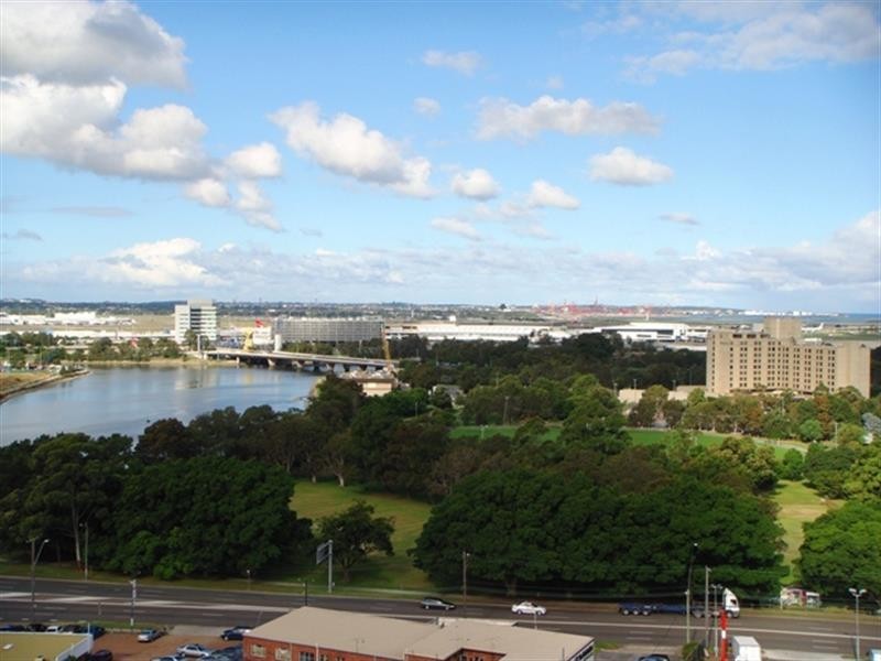 35B Arncliffe St, Wolli Creek NSW 2205