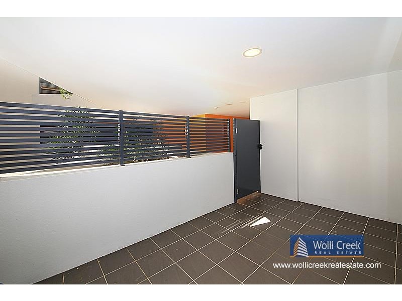 301/25 Cowper St, Parramatta NSW 2150