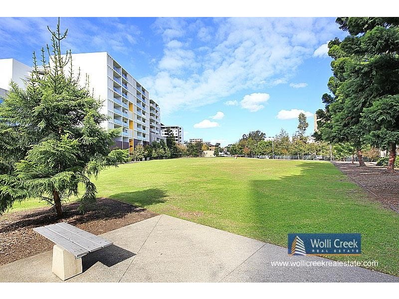 301/25 Cowper St, Parramatta NSW 2150