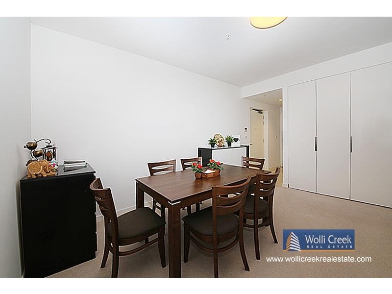 B105/6 Discovery Point  Pl, Wolli Creek NSW 2205