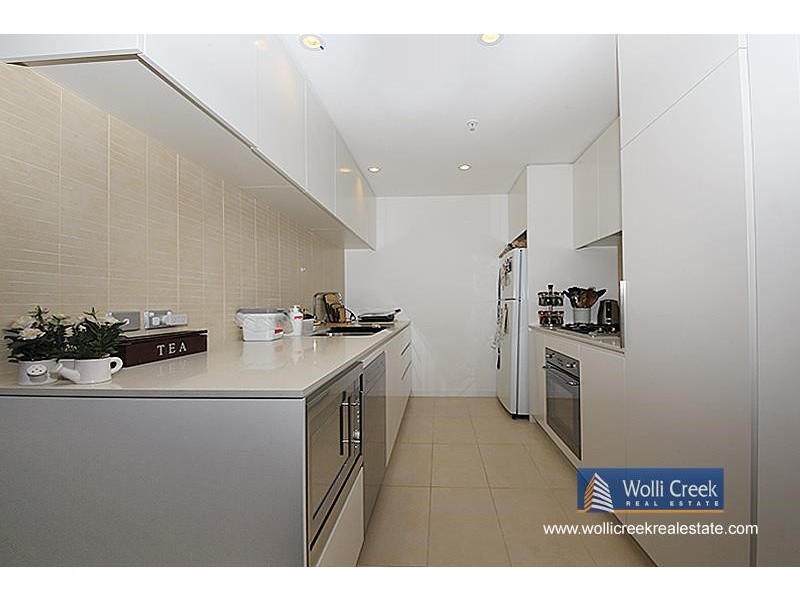 B105/6 Discovery Point  Pl, Wolli Creek NSW 2205