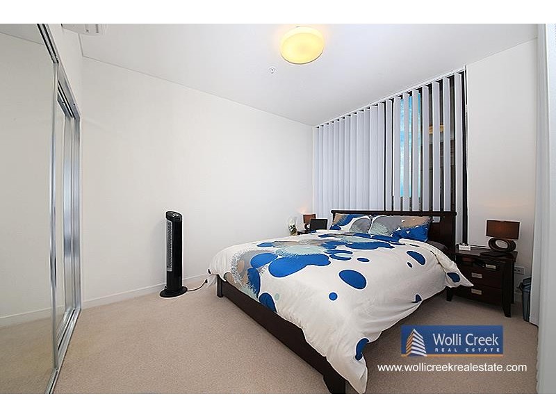 B105/6 Discovery Point  Pl, Wolli Creek NSW 2205
