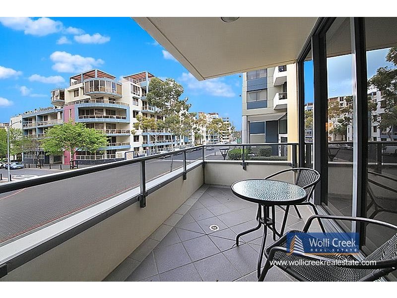 434/28 Danks St, Waterloo NSW 2017