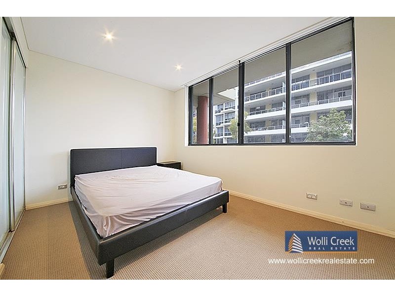 434/28 Danks St, Waterloo NSW 2017