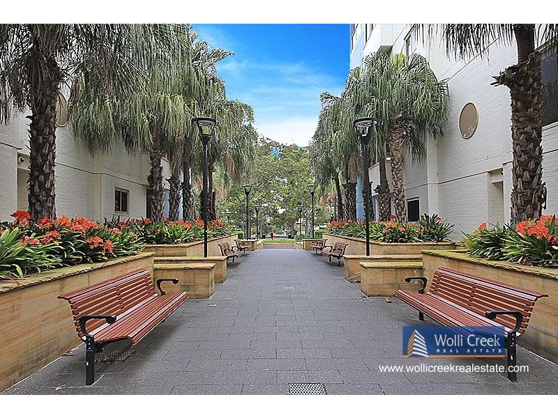 434/28 Danks St, Waterloo NSW 2017