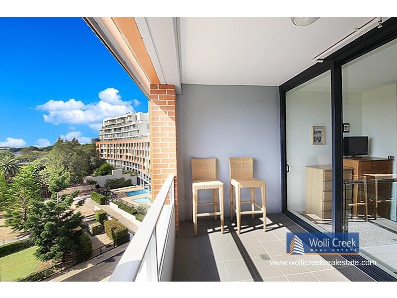 607/8 Brodie Spark Dr, Wolli Creek NSW 2205