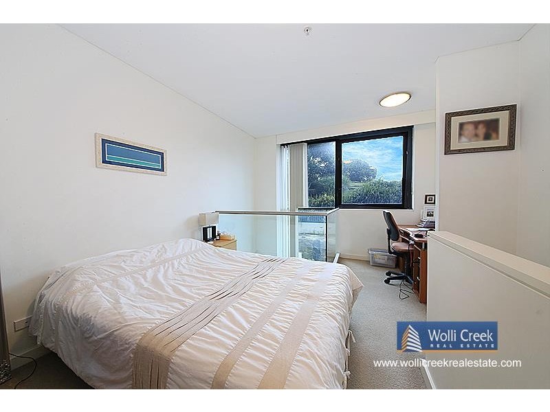 207/2 Brodie Spark Dr, Wolli Creek NSW 2205