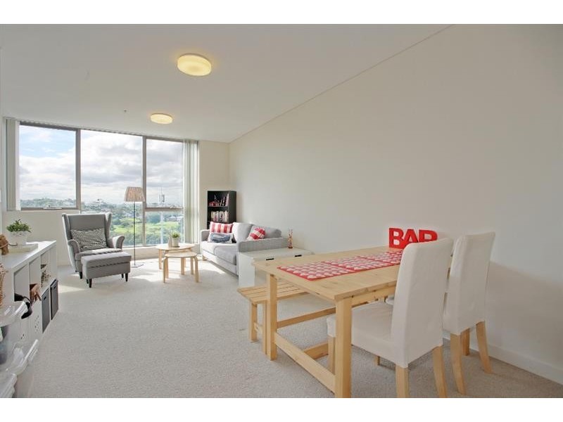 708/2 Discovery Point Pl, Wolli Creek NSW 2205
