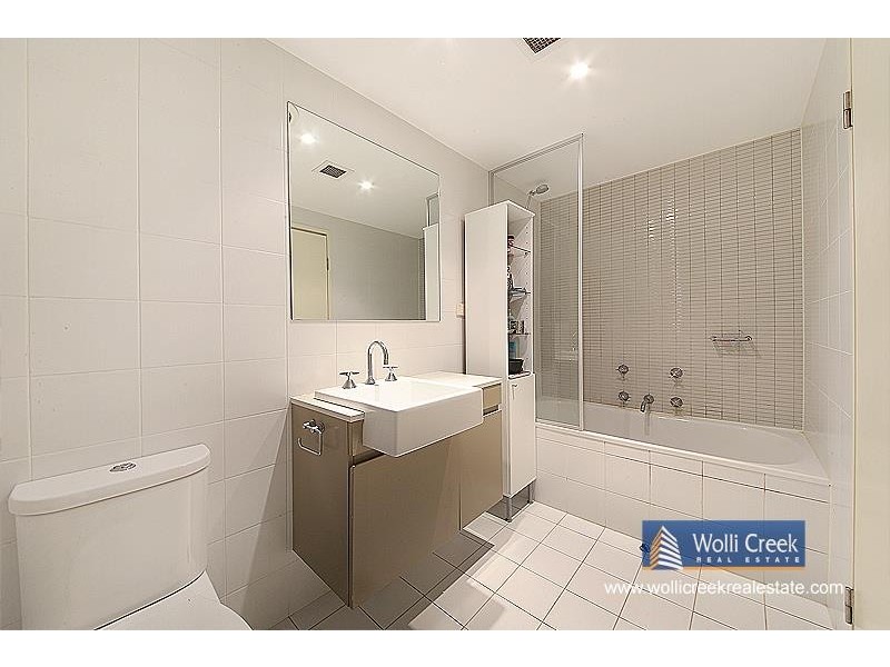 A804/35 Arncliffe St, Wolli Creek NSW 2205