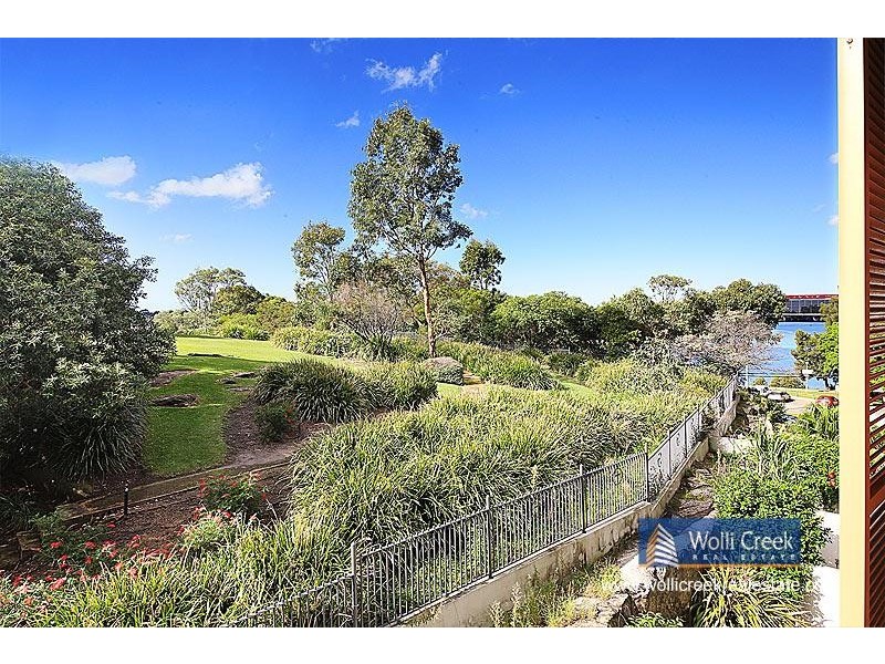 402/2 Brodie Spark Dr, Wolli Creek NSW 2205