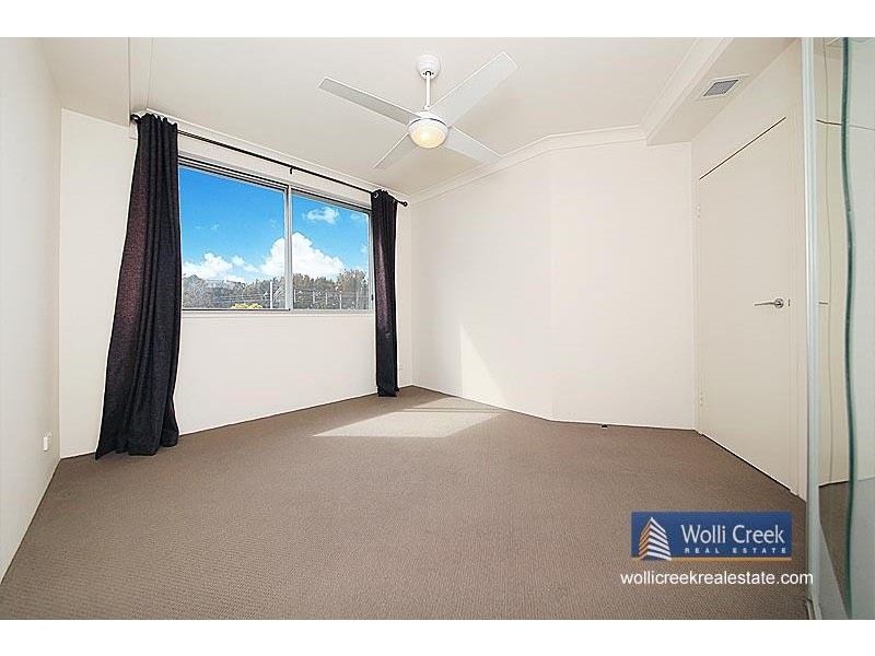 H204/9-11 Wollongong Rd, Arncliffe NSW 2205