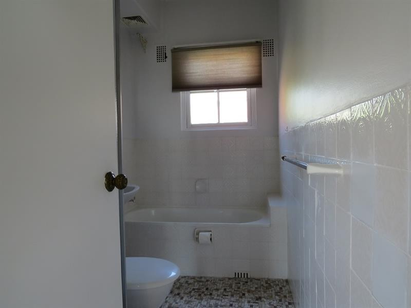 18-20  Belmore St, Arncliffe NSW 2205