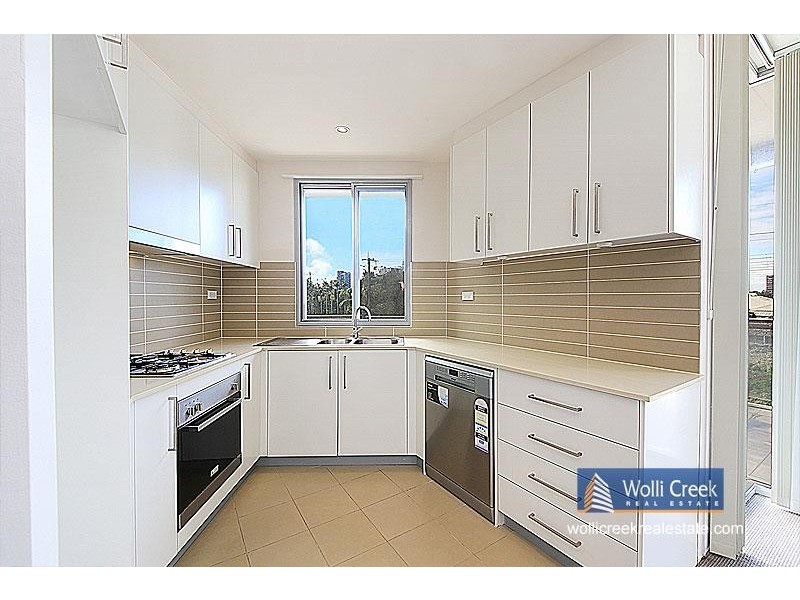 9-11 Wollongong  Rd, Wolli Creek NSW 2205