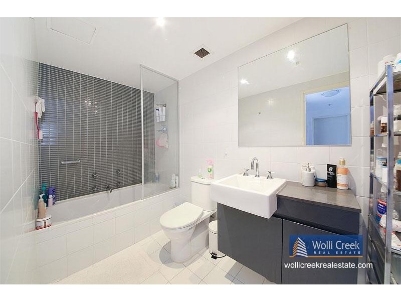 B1205/35 Arncliffe St, Wolli Creek NSW 2205