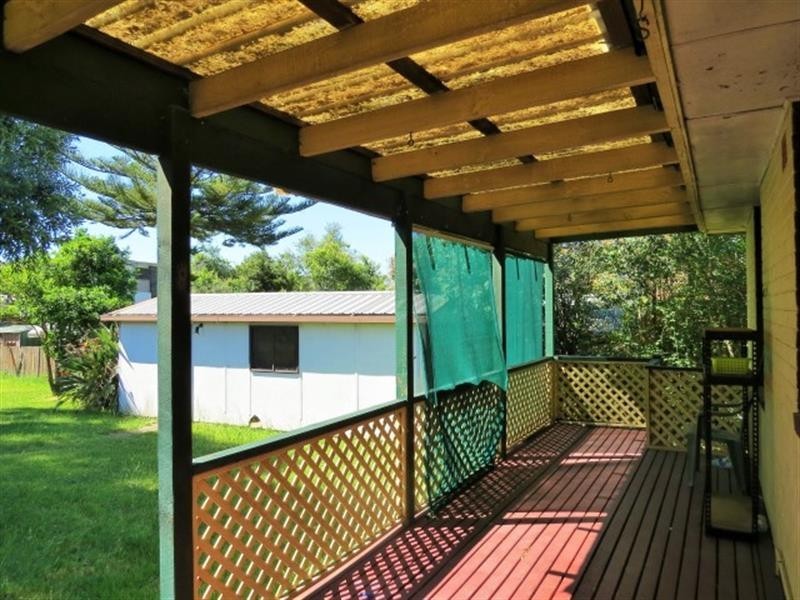 4 Robyn St, Revesby NSW 2212