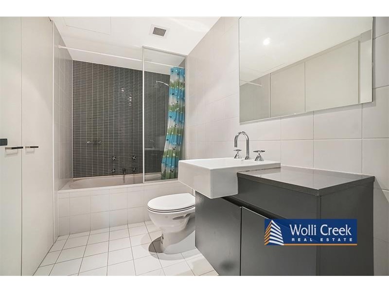 A1007/35 Arncliffe St, Wolli Creek NSW 2205