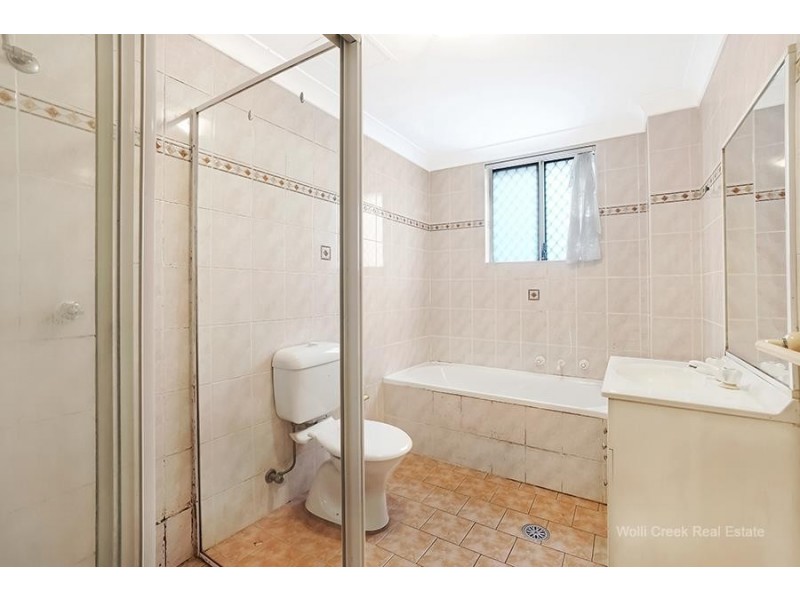 2/1 Cole St, Hurstville NSW 2220