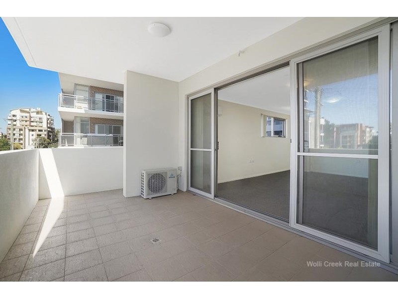 70/1 Browne Parade, Warwick Farm NSW 2170