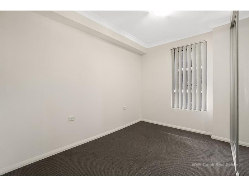 70/1 Browne Parade, Warwick Farm NSW 2170