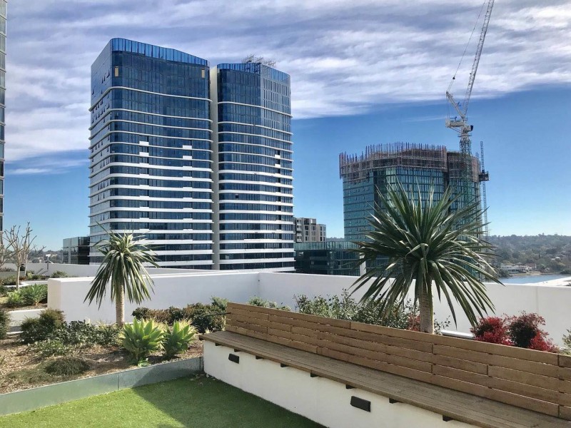 E1 1403/11 Wentworth Point Place, Wentworth Point NSW 2127