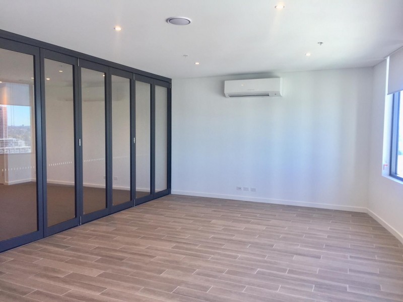 E1 1403/11 Wentworth Point Place, Wentworth Point NSW 2127