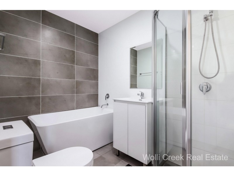 102/17-21 The Crescent Crescent, Fairfield NSW 2165