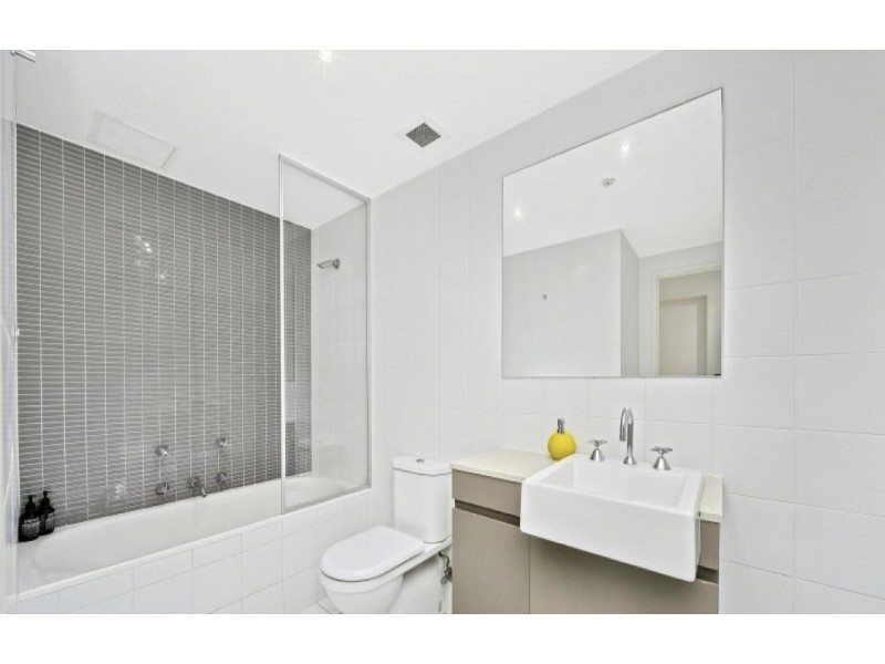 B1002/35 Arncliffe Street, Wolli Creek NSW 2205