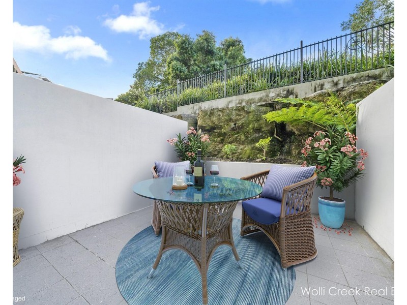 208/2 Brodie Spark Drive, Wolli Creek NSW 2205