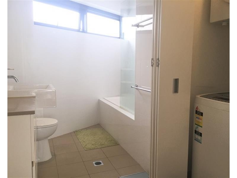 808/12 Brodie Spark Drive, Wolli Creek NSW 2205