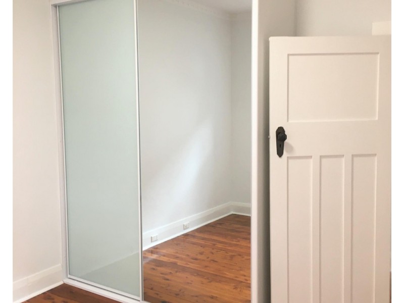 4 Collingwood Avenue, Earlwood NSW 2206