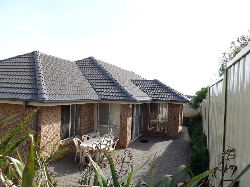 66 Kearneys Dr, Orange NSW 2800