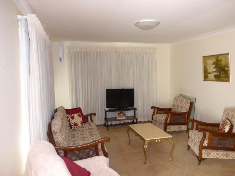 7 Sepik Pl, Orange NSW 2800