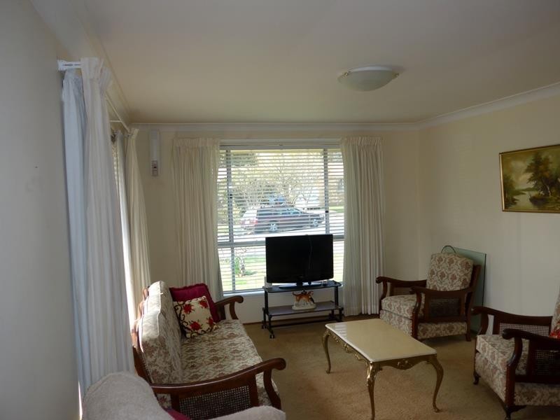 7 Sepik Pl, Orange NSW 2800