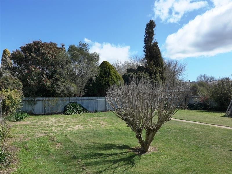 7 Sepik Pl, Orange NSW 2800