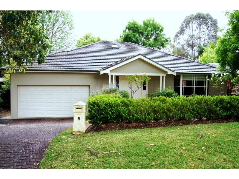 94 Range Rd, West Pennant Hills NSW 2125