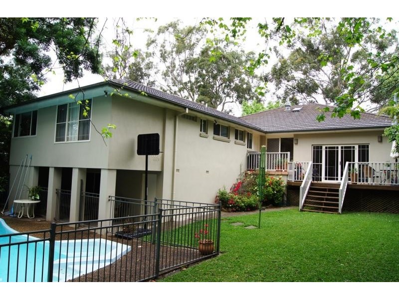 94 Range Rd, West Pennant Hills NSW 2125